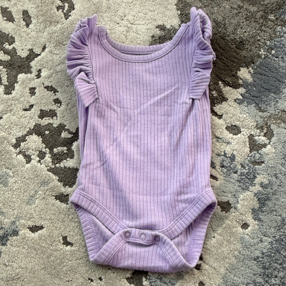 ❤️$1 Cat & Jack Newborn Onesie